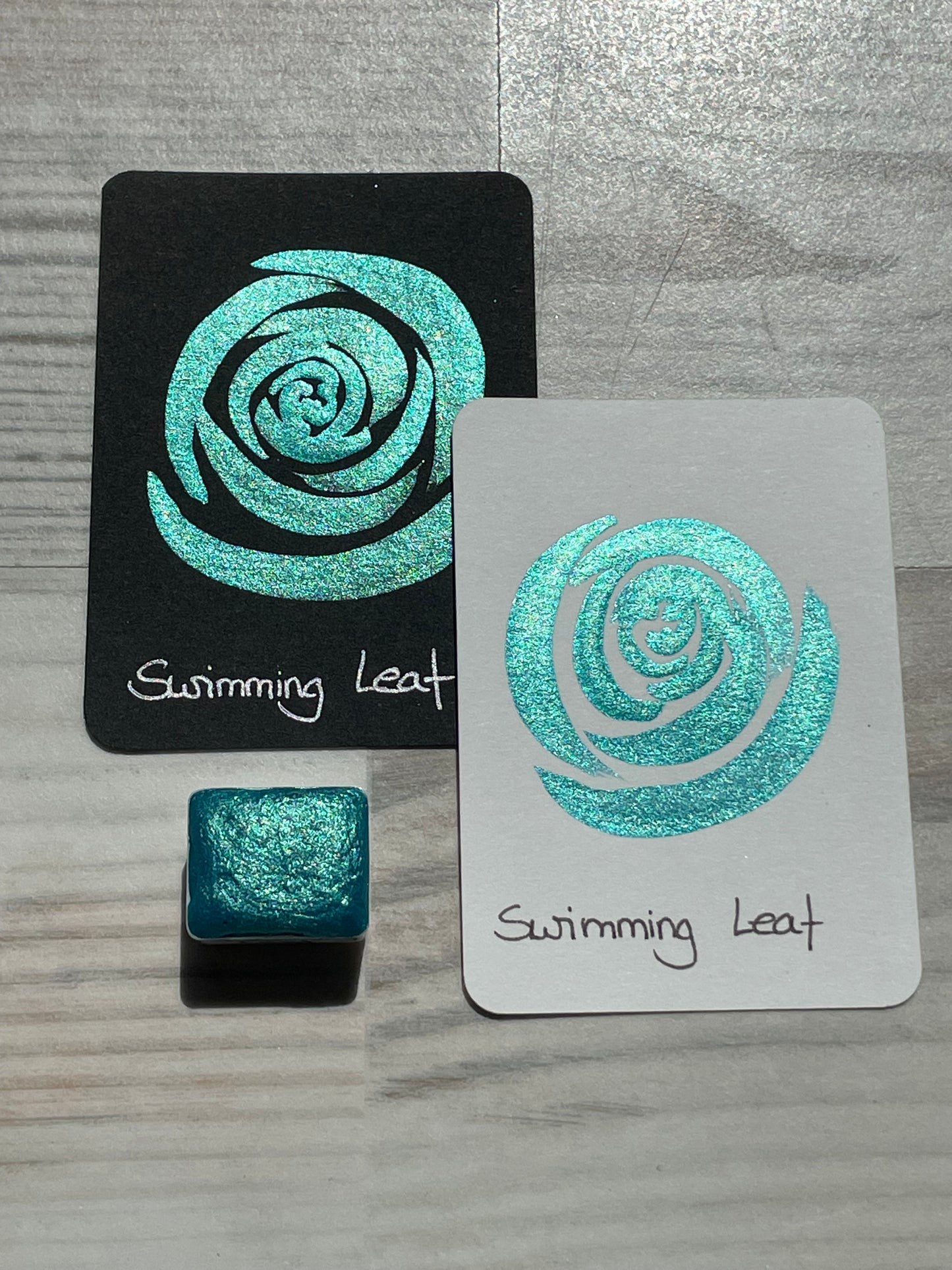 Swimming Leaf